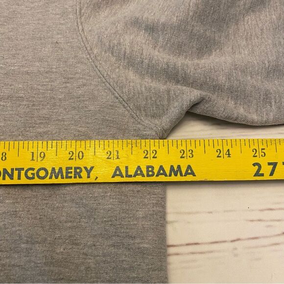 Men's Gray Crewneck Eminem Graphic Sweatshirt - Picture 8 of 9